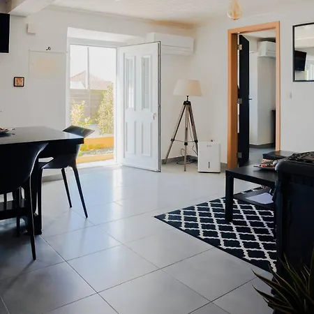 Schilla House T3 Private Pool, Near Peniche, West Coast