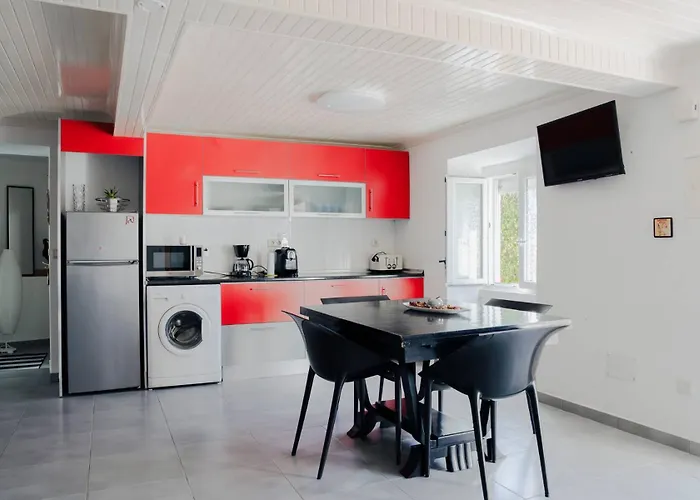 Villa Schilla House T3 Private Pool, Near Peniche, West Coast