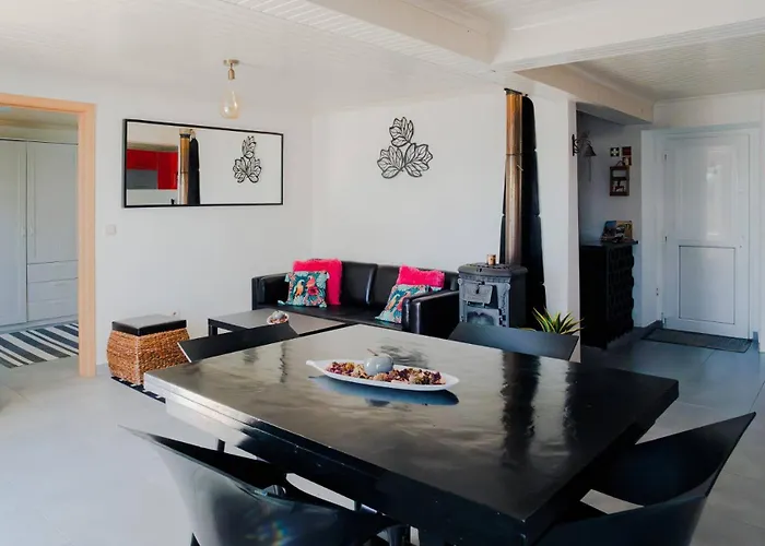 Schilla House T3 Private Pool, Near Peniche, West Coast