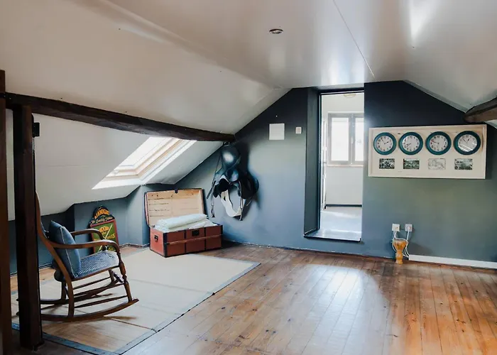 Schilla House T3 Private Pool, Near Peniche, West Coast Villa *