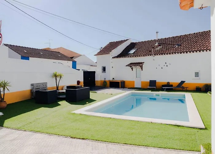 Schilla House T3 Private Pool, Near Peniche, West Coast *